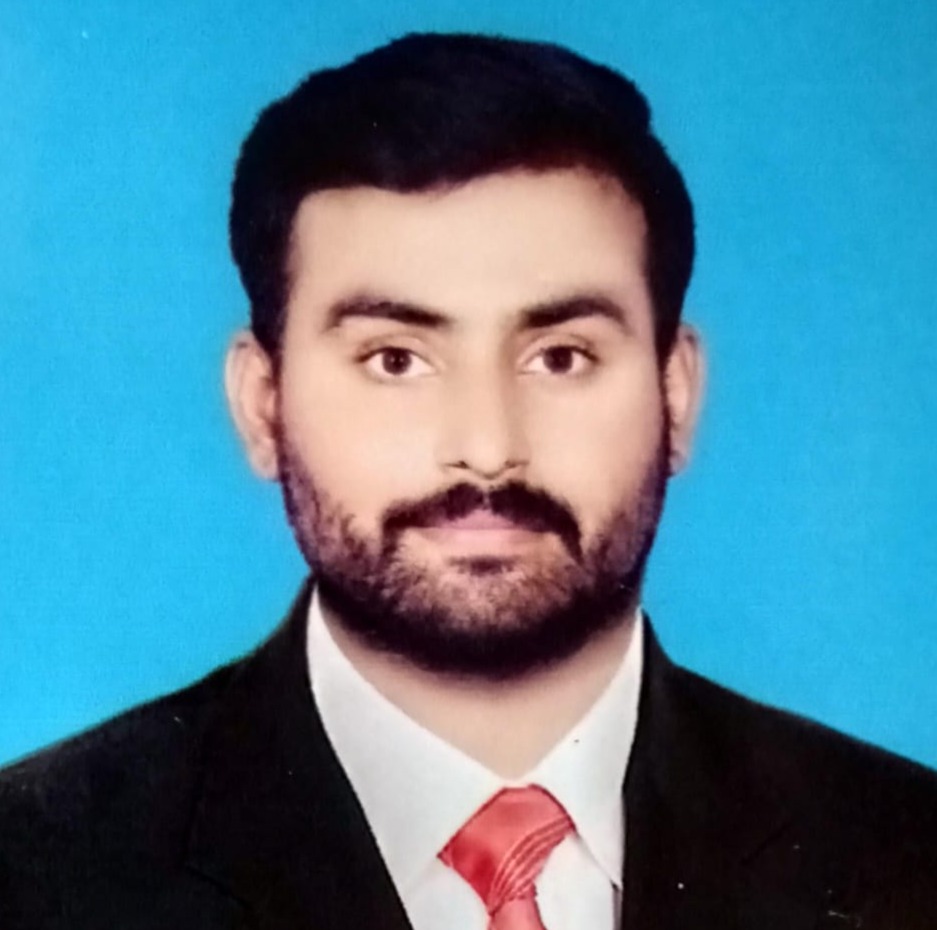 SOCIAL MEDIA MARKETER